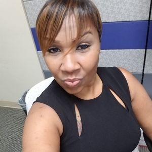 Meet your Posher, Deloris